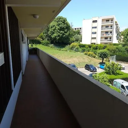 Le Vauban Grand 2 Pièces Parking *
