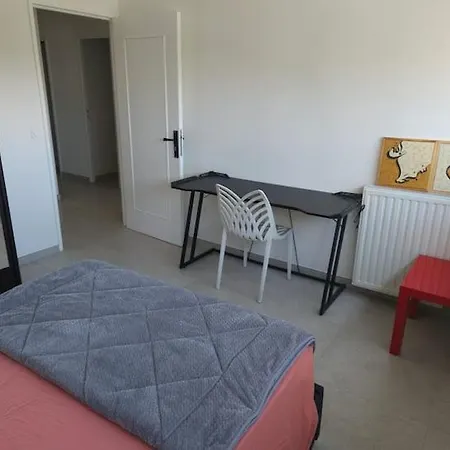 아파트 Le Vauban Grand 2 Pieces Parking *